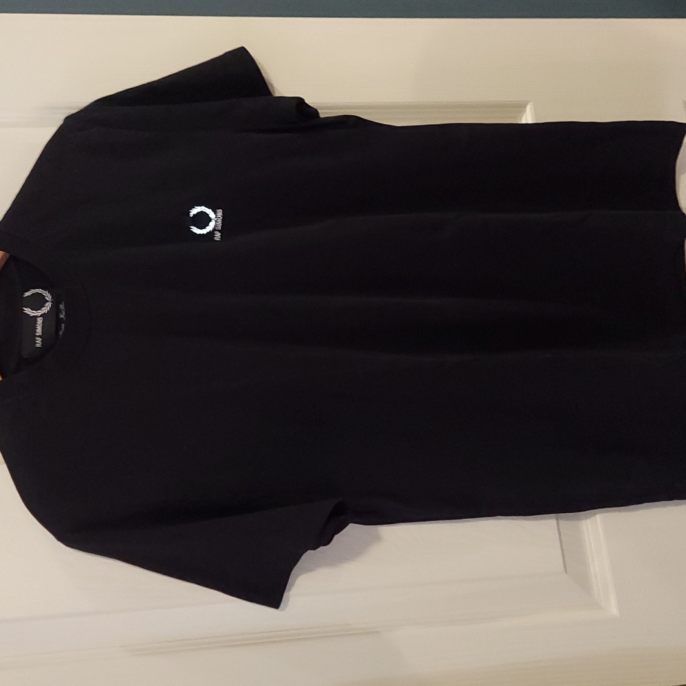 Raf Simons x Fred Perry Laurel Wreath Black Tee Shirt Small‎